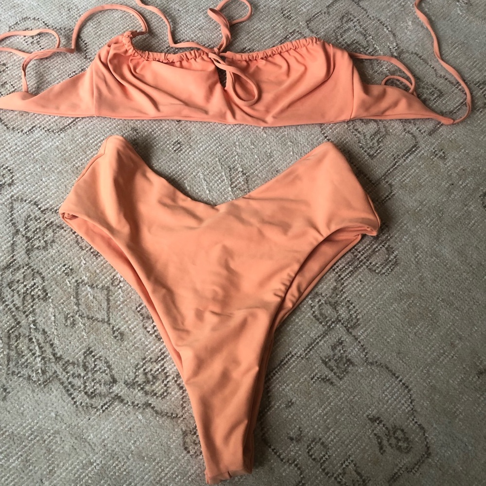 NWOT Skatie Bikini sz M